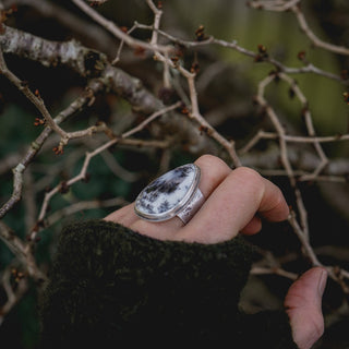 Winter Moon Ring - Size UK Q/US 8.5