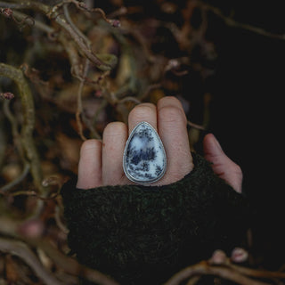 Winter Moon Ring - Size UK Q/US 8.5