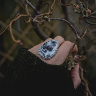 Winter Moon Ring - Size UK Q/US 8.5