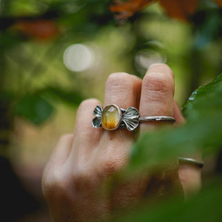 Autumn Flutter Ring - Size UK M/US 6.5