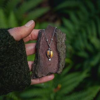 Falling Leaves Pendant no.1