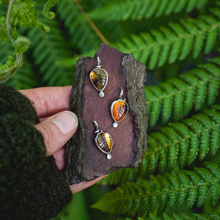 Falling Leaves Pendant no.1