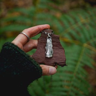 Umbo: Seedkeeper Pendant no.1