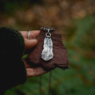 Umbo: Seedkeeper Pendant no.3