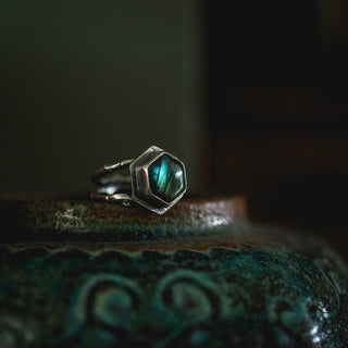 Twilight Ring - UK O/US 7.5