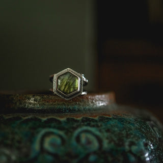 Twilight Ring - UK O/US 7.5