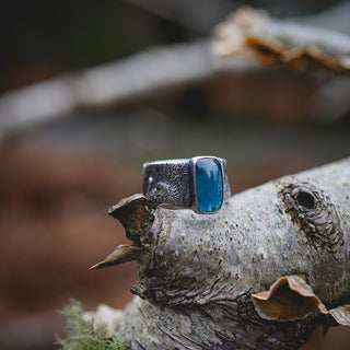Winter Birch Ring - Size UK S/US 9.5