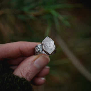 Winter Attunement Ring - Size UK P/US 8