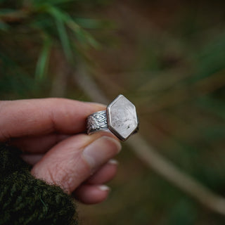 Winter Attunement Ring - Size UK P/US 8