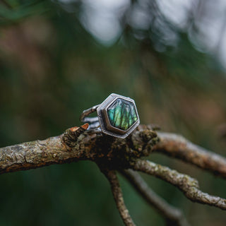 Twilight Ring - UK O/US 7.5