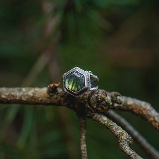 Twilight Ring - UK O/US 7.5