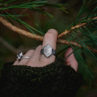 Winter Attunement Ring - Size UK P/US 8