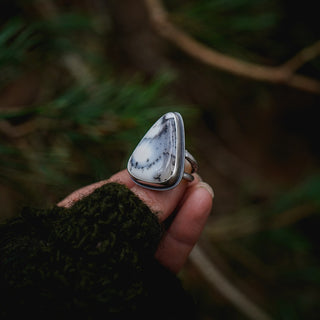 Winter Walks Ring - Size UK N/US 7