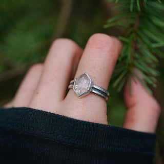 Winter Attunement Ring - Size UK S/US 9.5