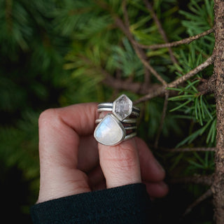 Winter Attunement Ring - Size UK S/US 9.5