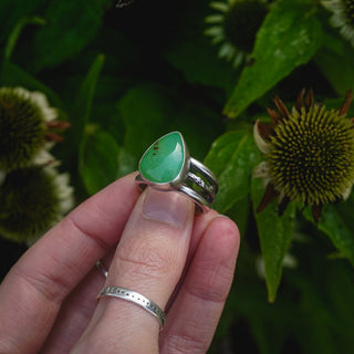 Green Glow Ring - Size UK S/US 9.5