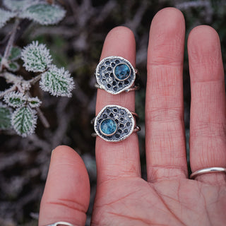 Winter Pod Ring - Size UK O/US 7.5