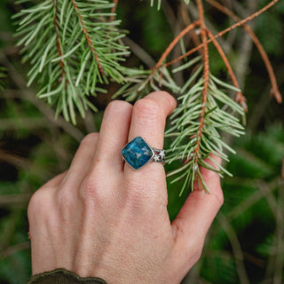 Stardust Ring - Size UK P/US 8
