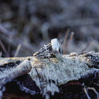 Winter Flakes Ring - Size UK L/US 6