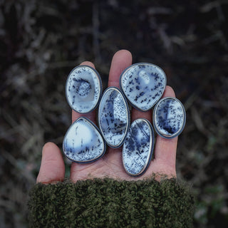 Winter Moon Ring - Size UK N/US 7