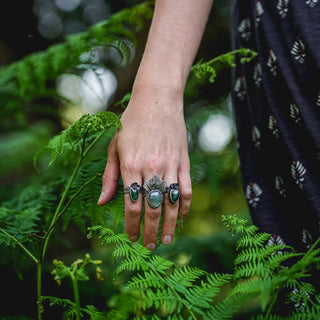 Winter Ivy Ring - Size UK M/US 6.5