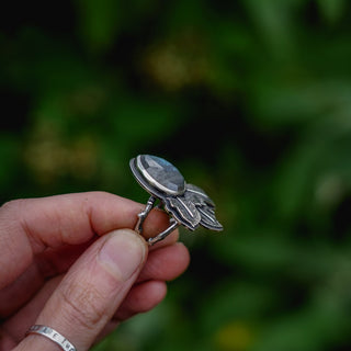 Winter Ivy Ring - Size UK M/US 6.5