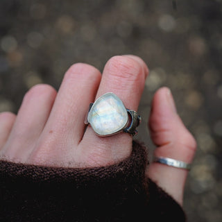 Icy Moon Ring - Size UK R/US 9