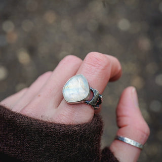 Icy Moon Ring - Size UK R/US 9