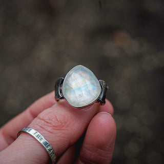 Icy Moon Ring - Size UK R/US 9